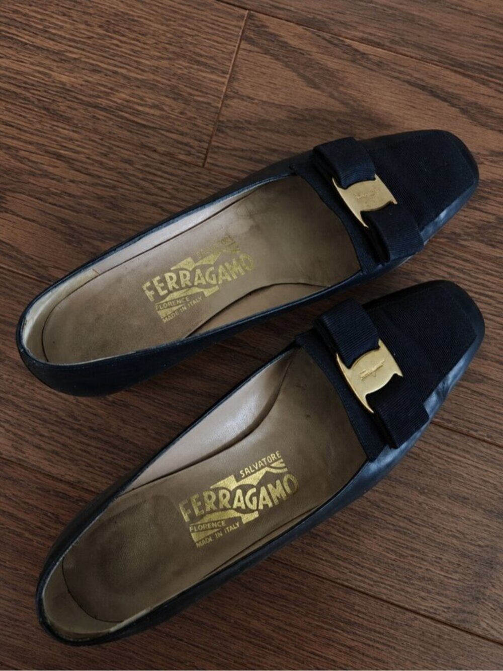 Salvatore Ferragamo Vara Bow Oxford Loafers Navy Black Gold 36 US 5 0780 - Picture 3 of 11